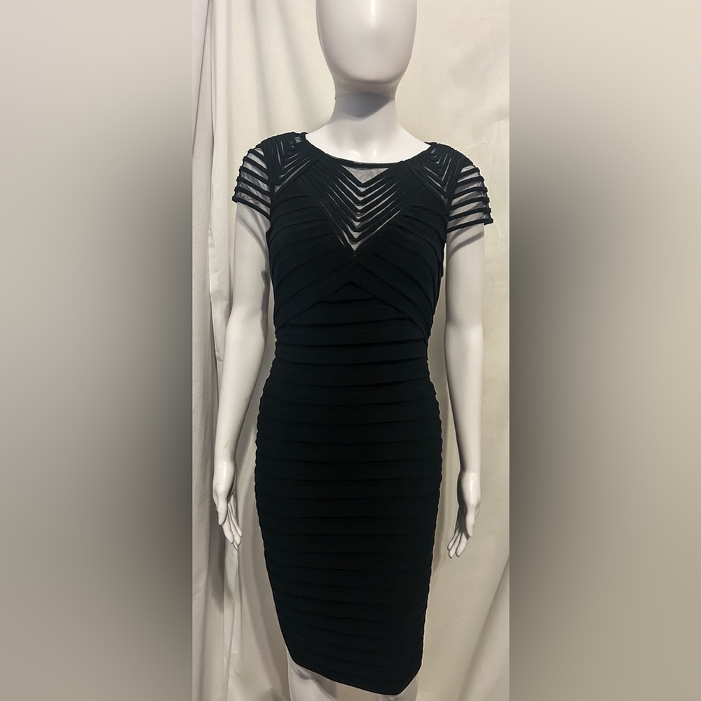 Adrianna Papell Sz 8 Tiered Mesh Black Sheath Cocktail Dress Gothic Witchy